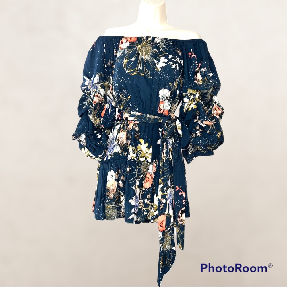 Woman’s XS Boutique Dress